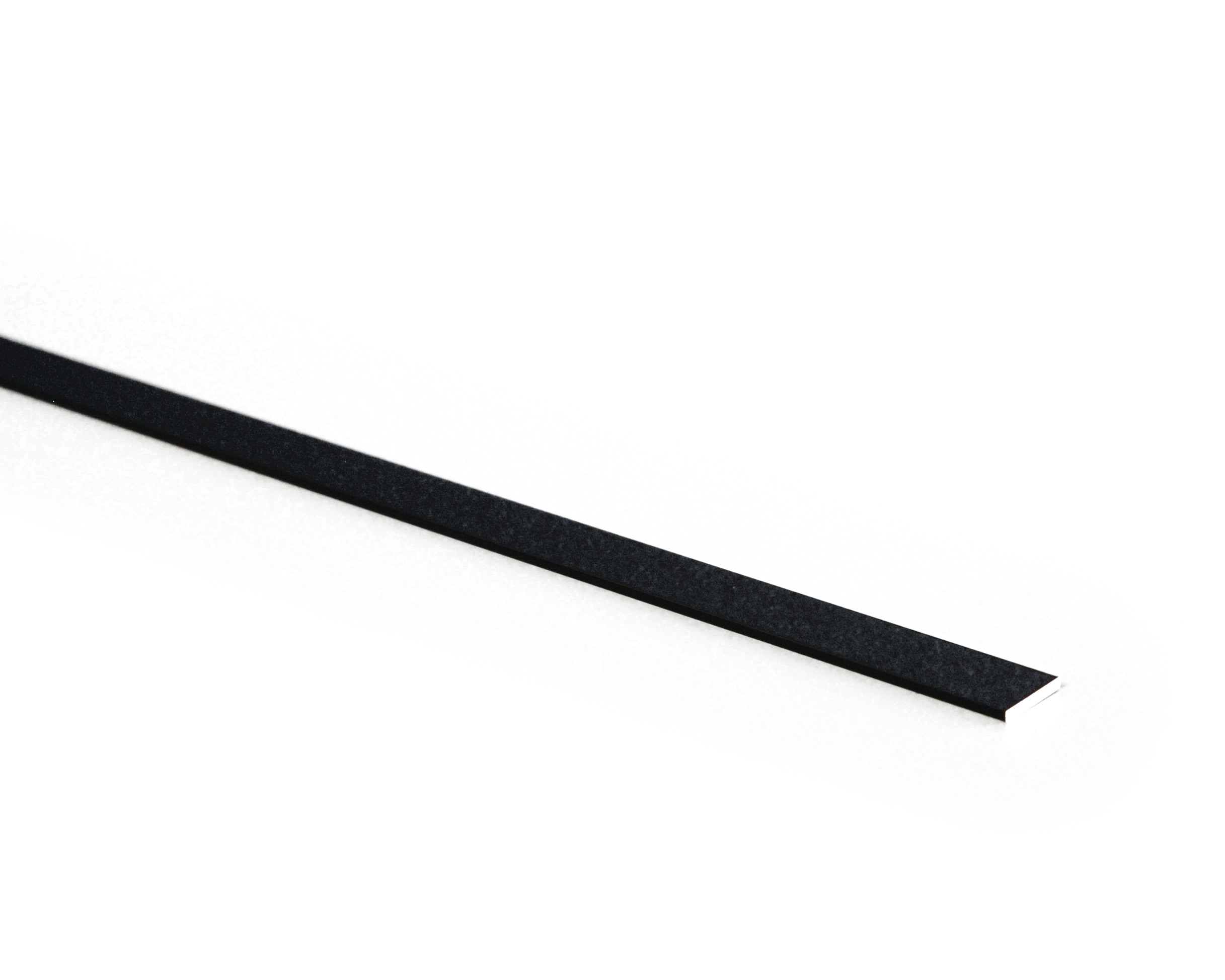962567_01.jpg